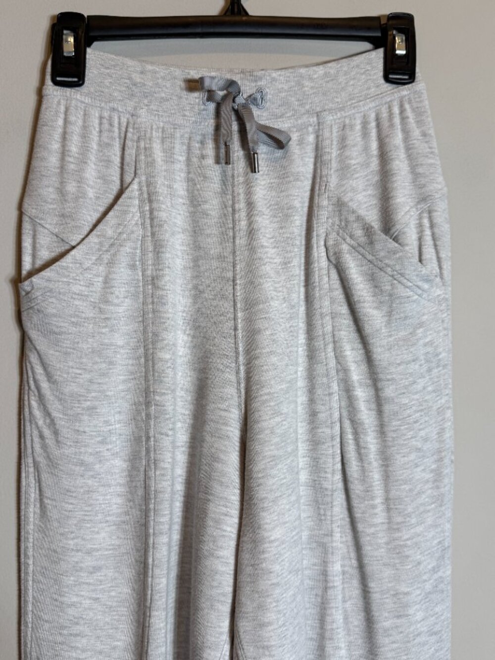 Lululemon Still Chill Jogger Sweatpants Women's 2 Heather Gray Active Loungewear - Picture 7 of 13